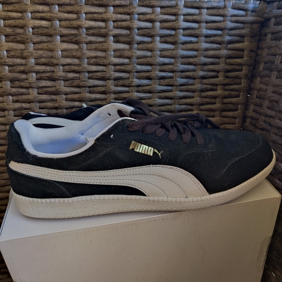 Puma Classic Leather uppercolor Black/white SportLifeStyleSize 10.5 Men'… - Picture 1 of 10